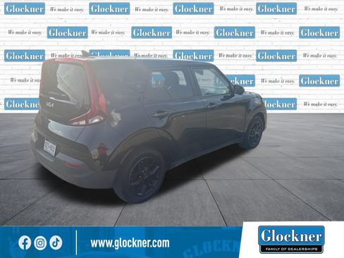 Used 2022 Kia Soul LX w/ Technology Package FWD image 5