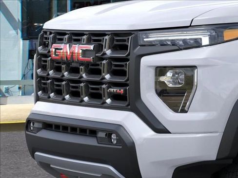 New 2026 GMC Canyon AT4 image 13