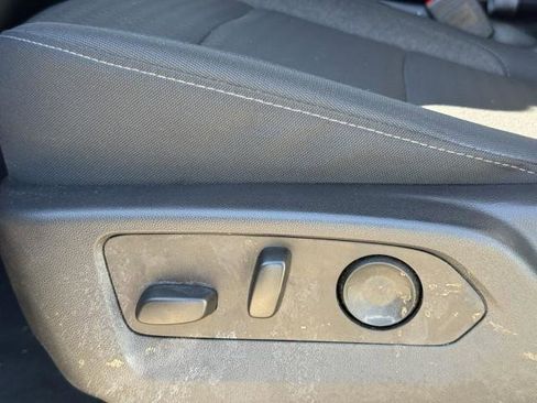 Used 2025 Chevrolet Silverado 1500 Custom w/ Turbomax Blackout Package image 17