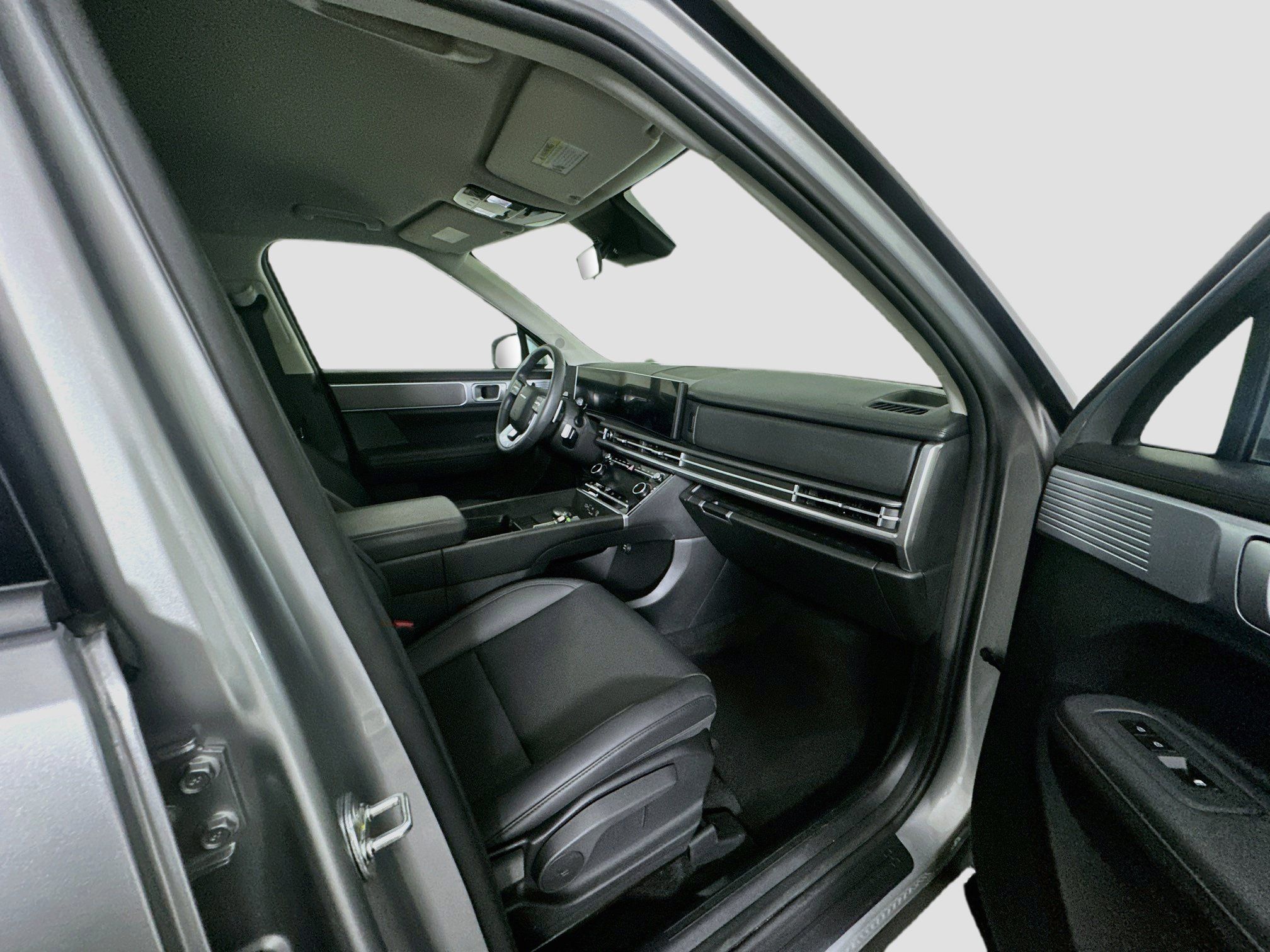 Used 2026 Hyundai Santa Fe SEL FWD image 31