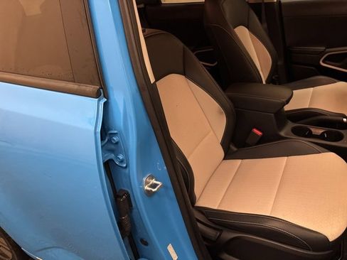 Certified 2023 Kia Soul GT-Line image 21