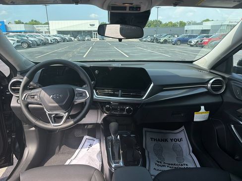 New 2026 Chevrolet Trax ACTIV w/ Driver Confidence Package FWD image 15