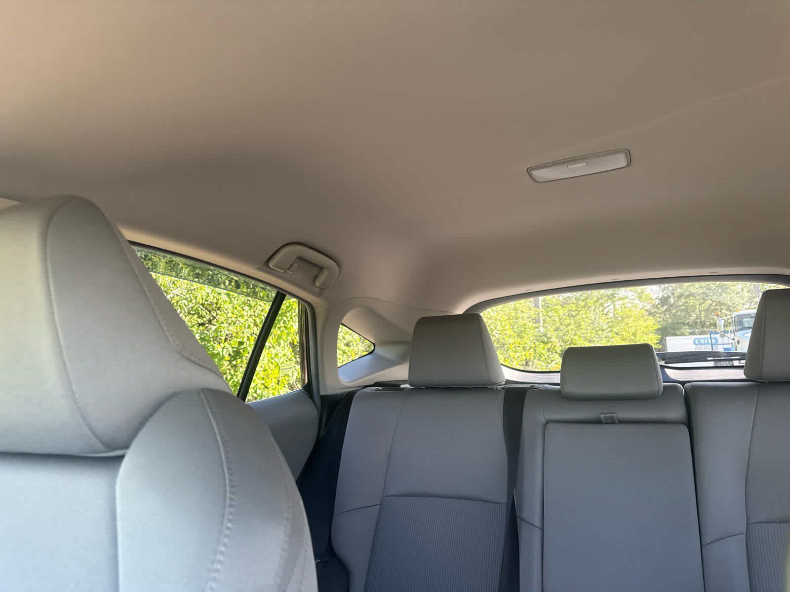 Used 2021 Toyota Venza LE w/ Carpet Mat Package (TMS) AWD/4WD image 15