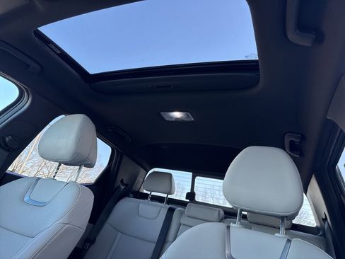 Certified 2025 Hyundai Santa Cruz Limited image 33