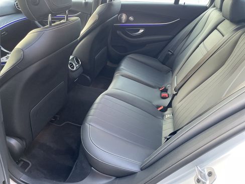 Used 2020 Mercedes-Benz E 450 4MATIC Sedan image 38