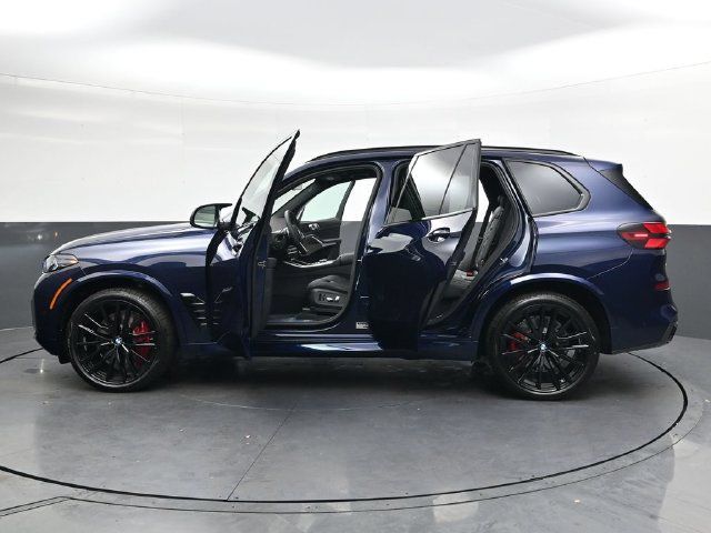 Used 2026 BMW X5 M60i AWD/4WD image 37
