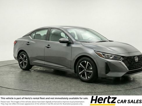 Used 2025 Nissan Sentra SV image 1