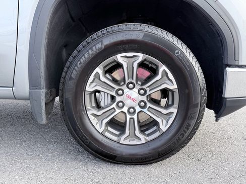 Used 2025 GMC Sierra 1500 SLT image 31