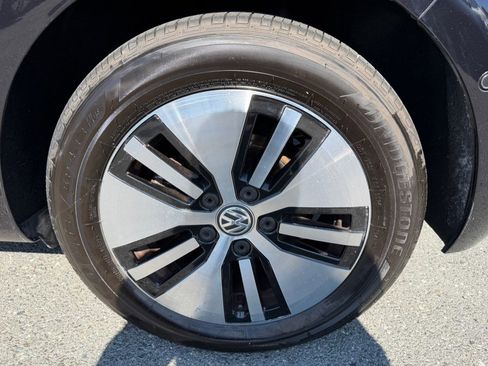 Used 2019 Volkswagen e-Golf SEL Premium image 53