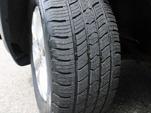 Used 2014 Jeep Grand Cherokee Laredo w/ 18" Wheel & 8.4" Radio Group AWD/4WD image 10