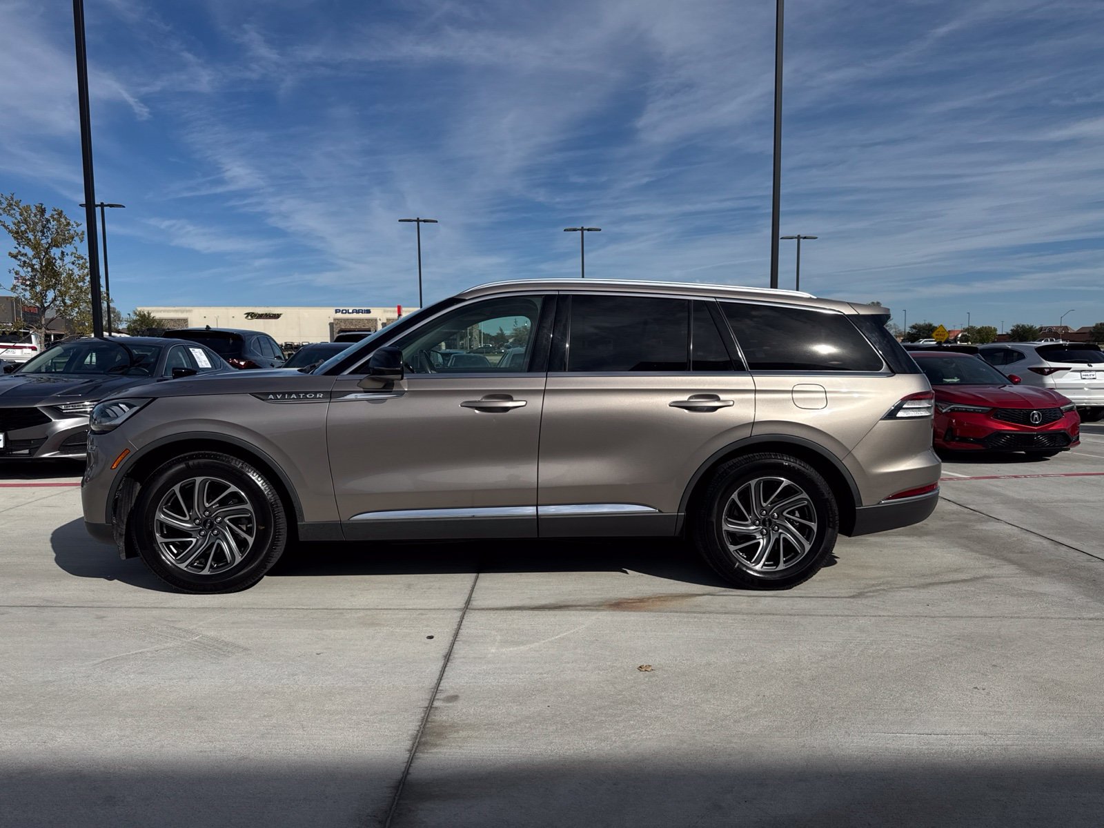 Used 2021 Lincoln Aviator 2WD w/ Elements Package image 5
