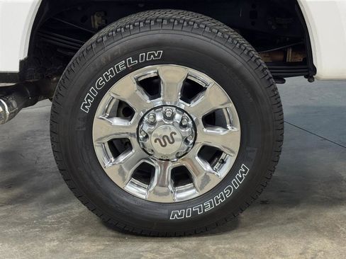 Used 2018 Ford F350 King Ranch w/ King Ranch Ultimate Package AWD/4WD image 33