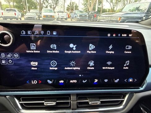 Used 2025 Chevrolet Equinox EV LT w/ Convenience Package FWD image 38