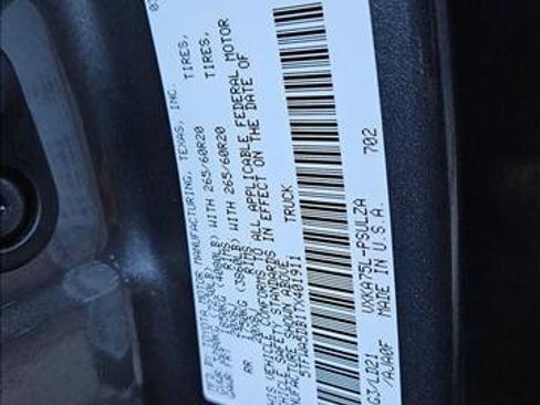 New 2026 Toyota Tundra Limited AWD/4WD image 17