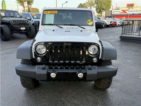 Used 2017 Jeep Wrangler Sport image 9
