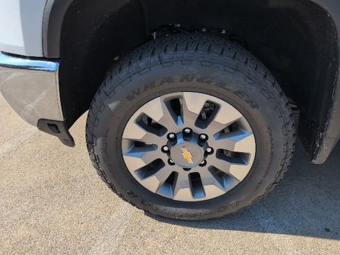 New 2025 Chevrolet Silverado 2500 LT w/ Texas Edition image 3