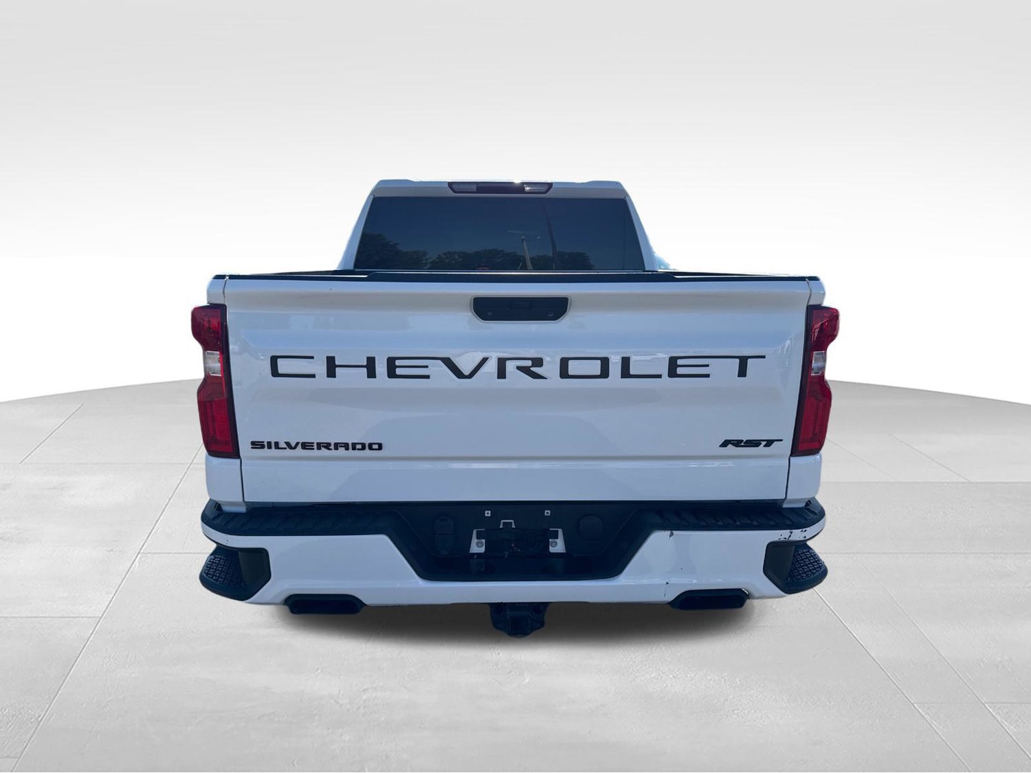 Used 2021 Chevrolet Silverado 1500 RST w/ Redline Edition AWD/4WD image 4