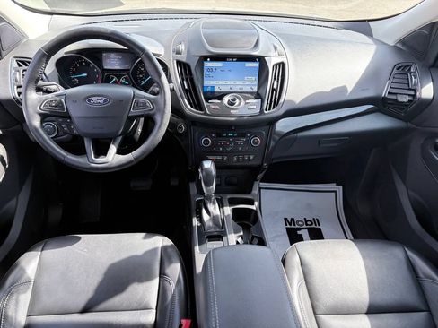 Used 2019 Ford Escape Titanium AWD/4WD image 8