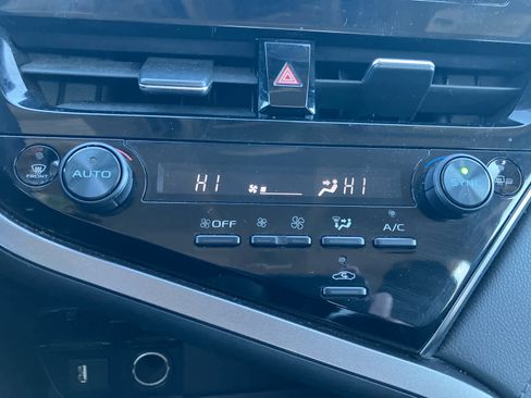 Used 2023 Toyota Camry LE w/ Convenience Package image 24