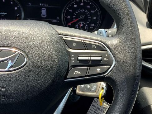 Used 2021 Hyundai Santa Fe SE FWD image 23