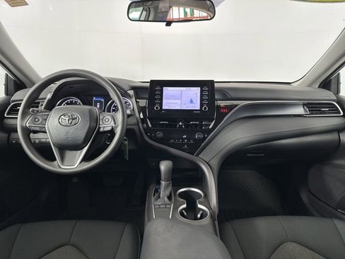 Used 2023 Toyota Camry LE image 11