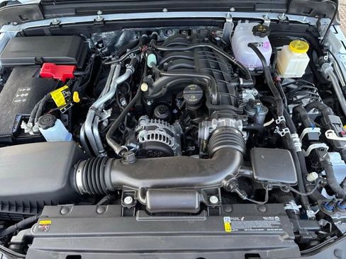 New 2026 Jeep Gladiator Rubicon w/ Safety Group AWD/4WD image 25