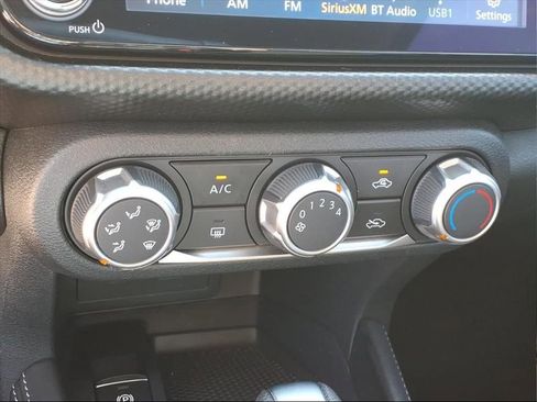 Used 2024 Nissan Kicks SV image 18