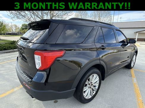 Used 2022 Ford Explorer King Ranch w/ Premium Technology Package image 40