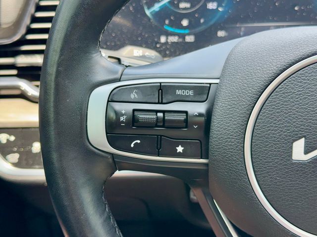 Used 2023 Kia Sportage X-Pro AWD/4WD image 17