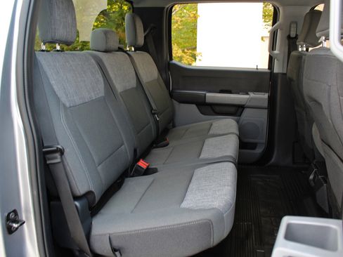 Used 2024 Ford F250 XLT image 35