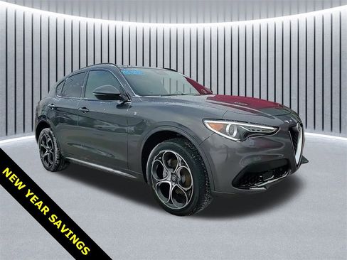 Used 2023 Alfa Romeo Stelvio Ti w/ Active Assist Plus Package image 1