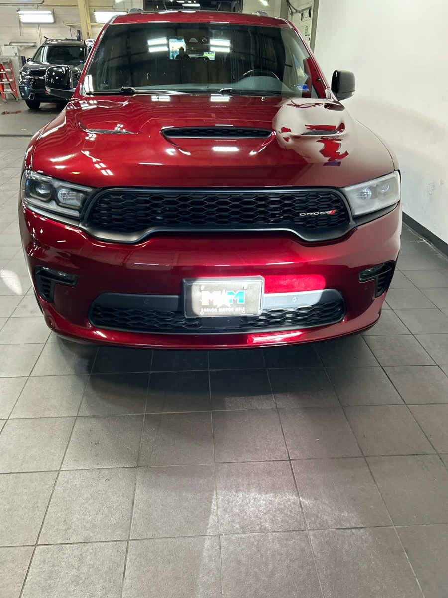 Used 2023 Dodge Durango R/T w/ Tow 'N Go Package AWD/4WD image 3