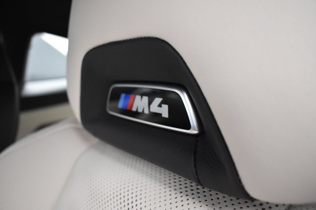 Used 2021 BMW M4 Competition w/ M Carbon Exterior Package RWD image 11