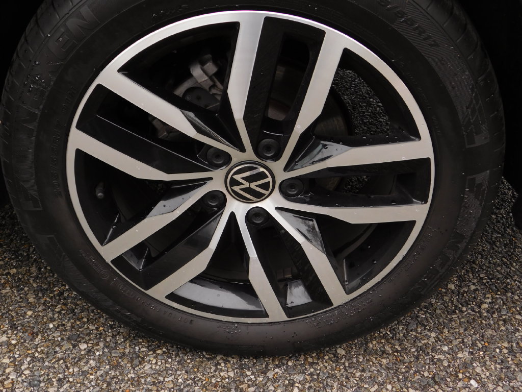 Used 2026 Volkswagen Jetta SE FWD image 29