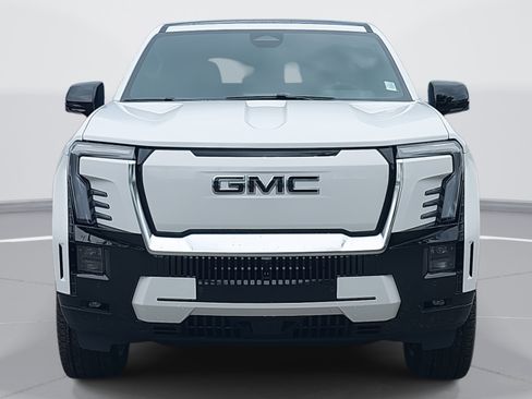 New 2025 GMC Sierra EV Denali image 2