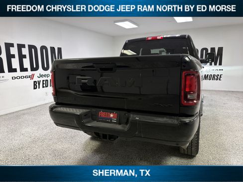 Used 2026 RAM 2500 Big Horn AWD/4WD image 5