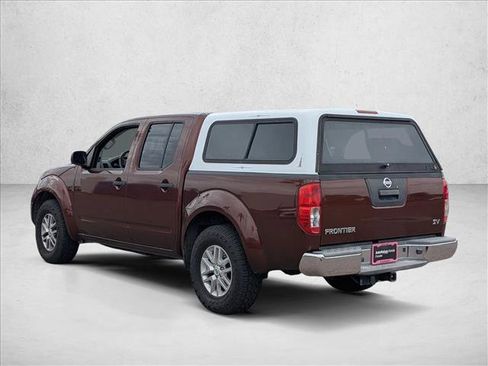 Used 2016 Nissan Frontier SV RWD image 7