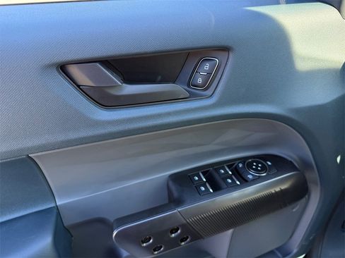 New 2025 Ford Maverick XLT w/ XLT Luxury Package image 16