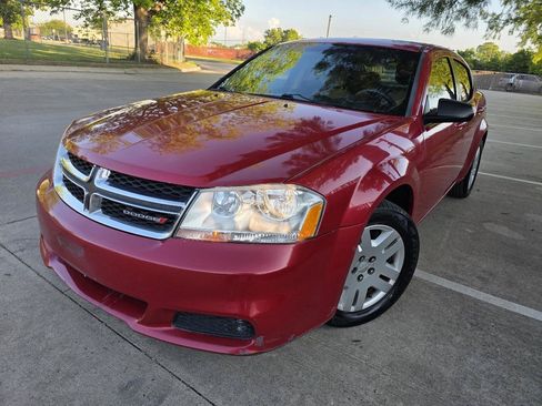 Used 2014 Dodge Avenger SE FWD image 20