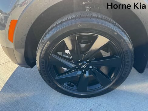 Used 2023 Hyundai Santa Cruz Night w/ Winter Package image 8