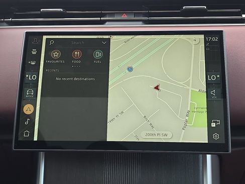 New 2025 Land Rover Range Rover Autobiography AWD/4WD image 22