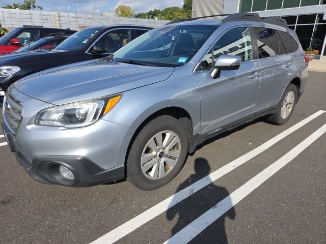 Used 2017 Subaru Outback 2.5i Premium AWD/4WD image 6