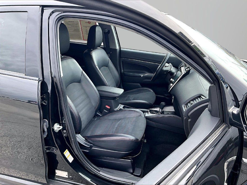 Used 2024 Mitsubishi Outlander Sport AWD image 8