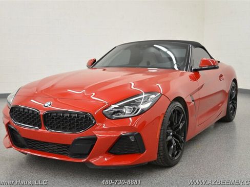 Used 2019 BMW Z4 sDrive30i w/ M Sport Package image 2