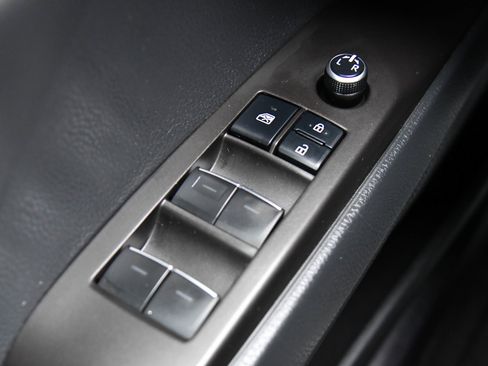 Used 2022 Toyota Camry XSE image 35