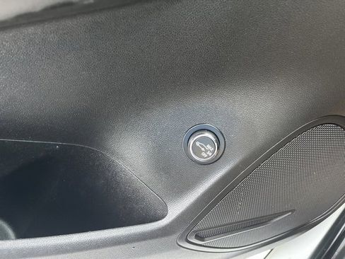 Certified 2023 Buick Envision Essence image 28