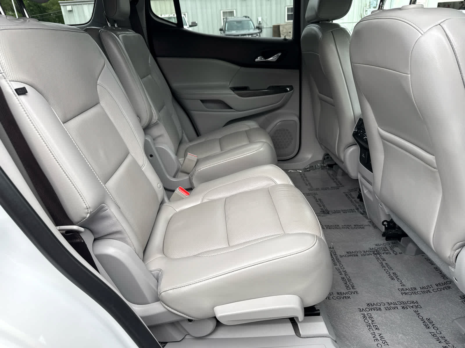 Used 2019 GMC Acadia SLT AWD/4WD image 14
