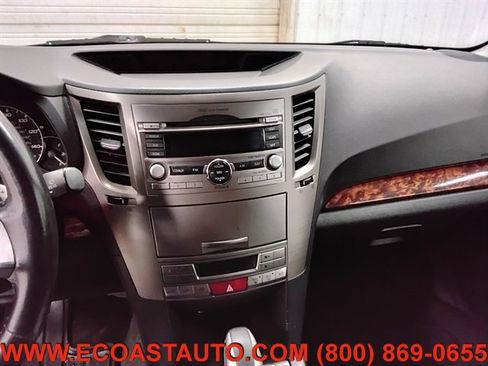 Used 2011 Subaru Outback 2.5i Limited w/ PWR Moonroof Pkg image 12