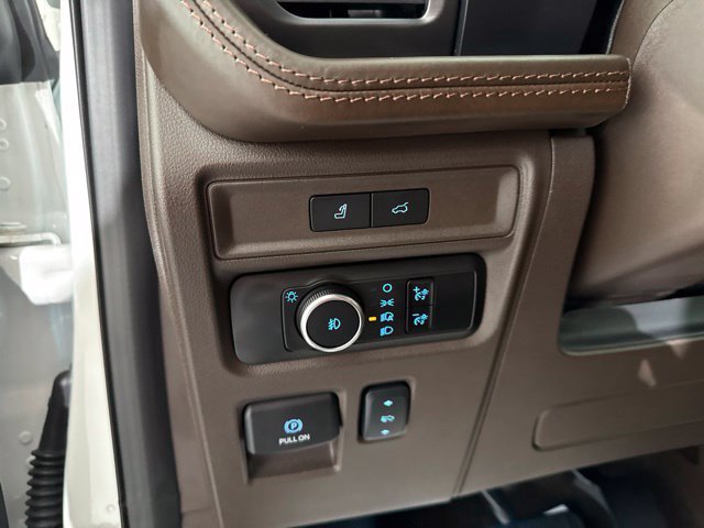 Used 2024 Ford Expedition King Ranch AWD/4WD image 19
