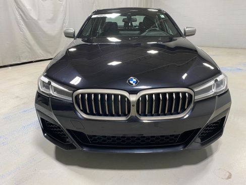 Used 2021 BMW M550i xDrive w/ Executive Package image 3